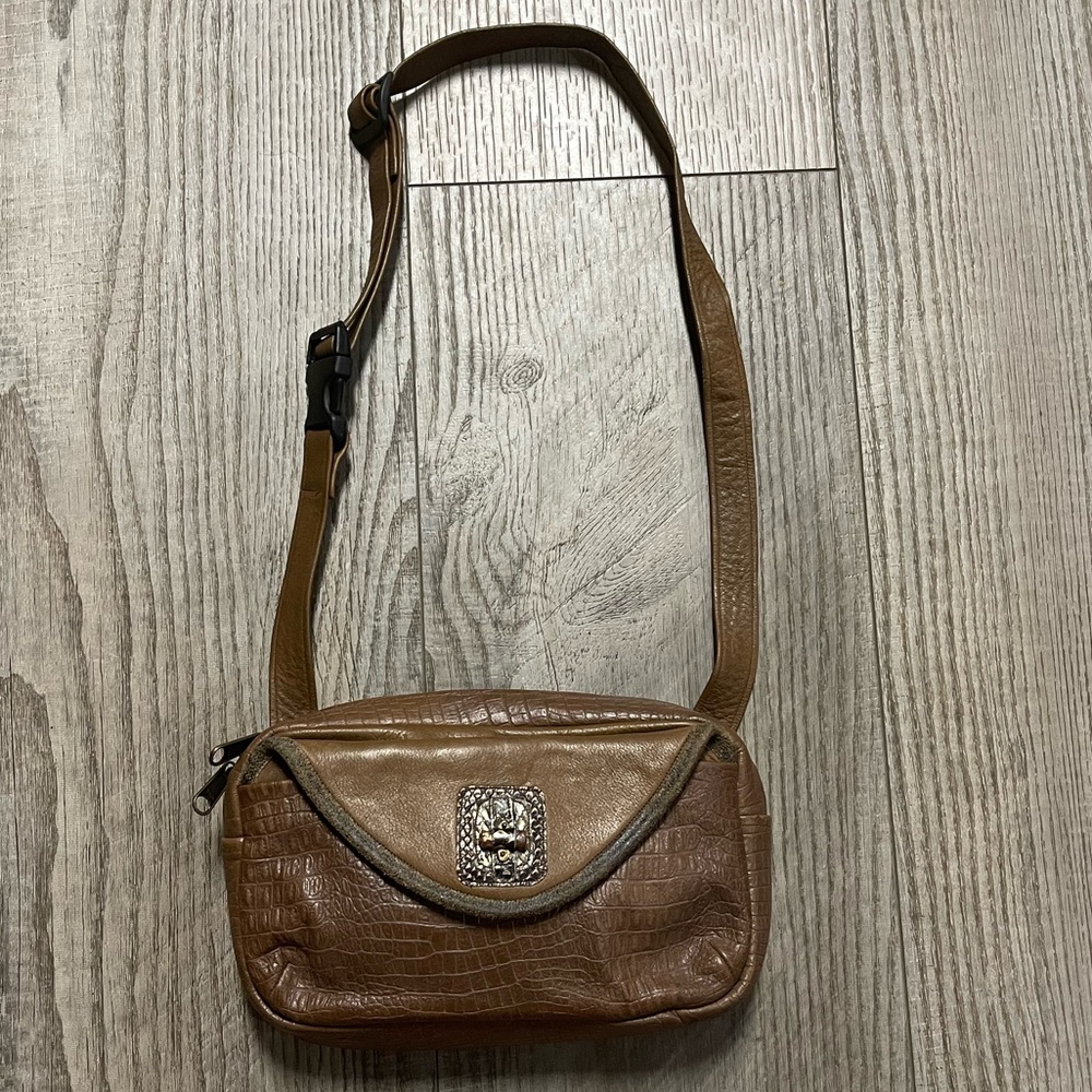 Vintage Pat Smiley Collection brown pebbled Italian leather crossbody purse